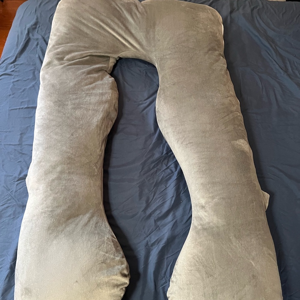 Plush Grey U-Shaped Body Pillow for Full Support - pregnancy pillow